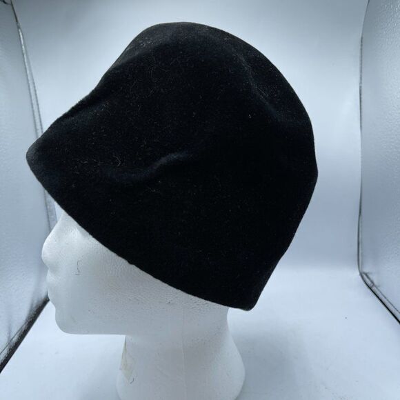 Vintage Hartley's Miami Black 20's Cloche Downton Abbey Hat with Rhinestones 22 - Picture 3 of 7